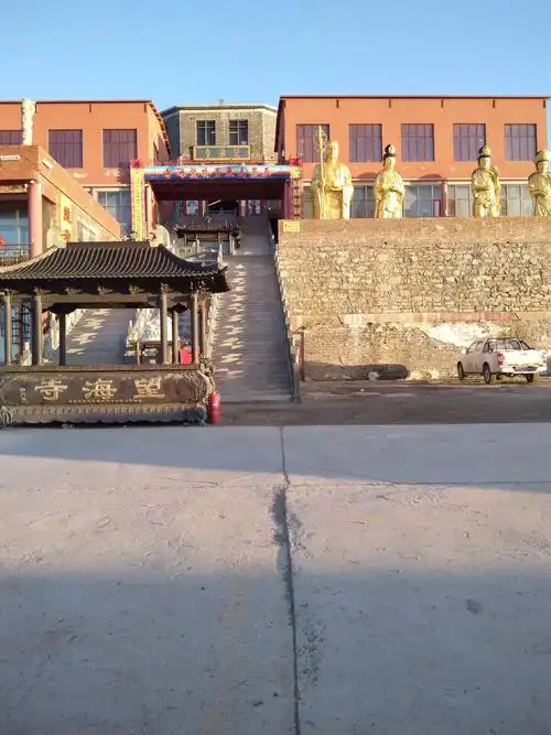 五台山东台顶望海寺,四大菩萨! - 抖音