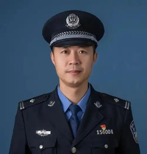 近日,最高人民法院下发《关于对人民法院司法警察先进集体和先进个人