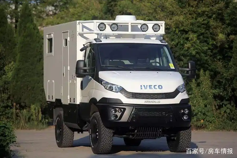c本就能开!依维柯new daily4x4越野房车外观够猛,售价不菲