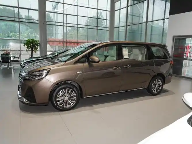 中山地区别克gl8年初降价来袭,最新报价22.79万!错过就没有