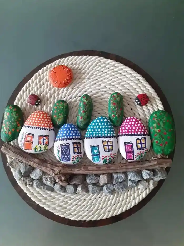 手绘石头画的创作分享.#画画 #手工 #手工diy #艺术  - 抖音