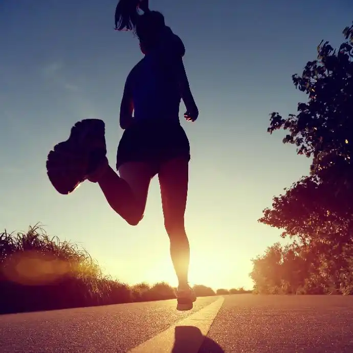 美女晨跑背影头像