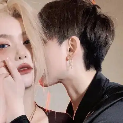 全网好看的情侣头像甜甜 唯美情头真人高清一对两张图片_情侣头像_美