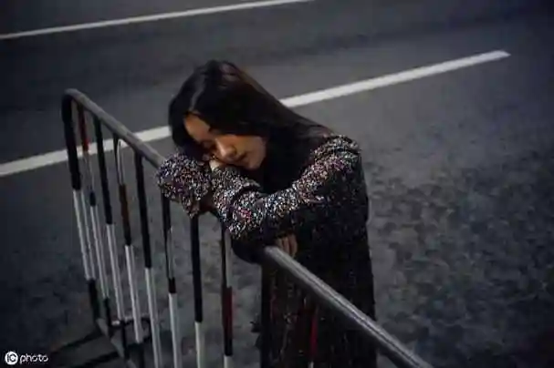 人为什么到晚上心情会变得低落?