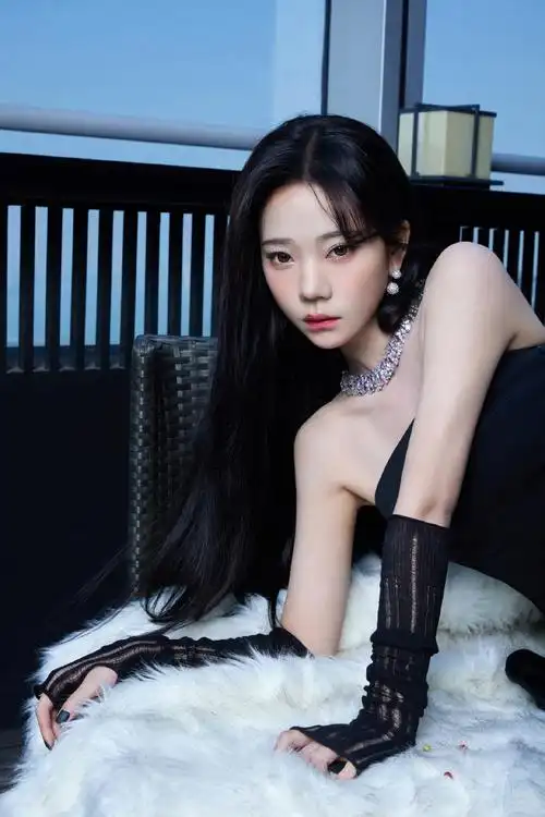 张紫宁超话9115#时光音乐会#闯入黑色梦境,寻找心动答案.