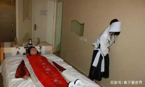 人死后为什么要穿寿衣?殡仪馆说出真相,看完之后就明白了