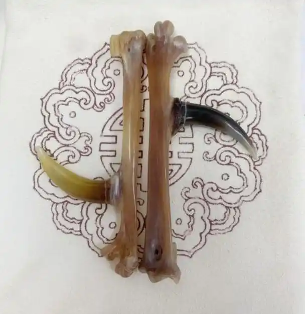 鸡爪文玩能卖698元,看你吃完鸡肉还扔不?