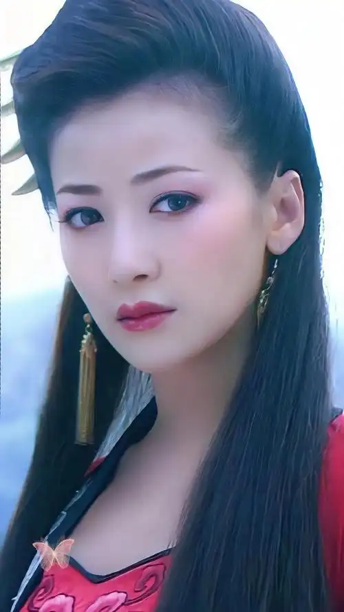 陈紫函壁纸,我好喜欢她饰演的胭脂和喜丧鬼