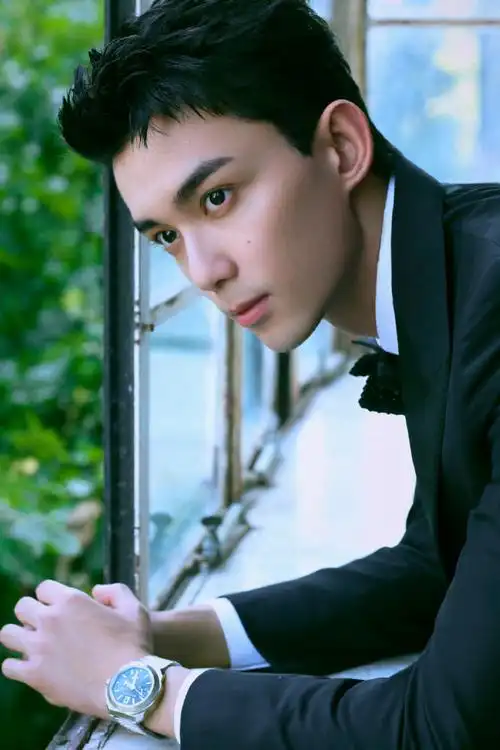 吴磊超话96#吴磊宝格丽品牌代言人#行程通知:7月1日,@吴磊leo将启程