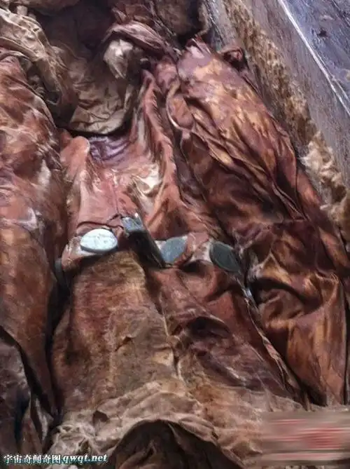 死人的婚礼揭秘冥婚拜堂成亲全过程