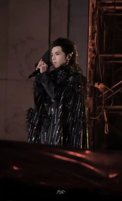 2023华晨宇火星演唱会