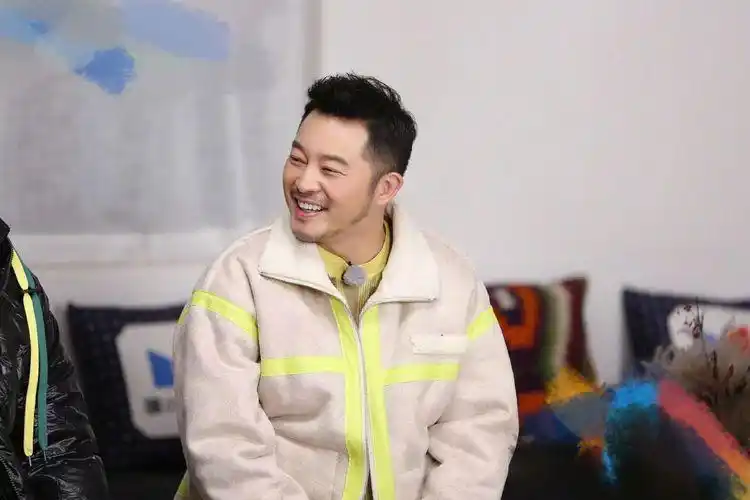 《奔跑吧》太尴尬,沙溢老实人人设崩塌,游戏环节剧本痕迹明显|崩塌