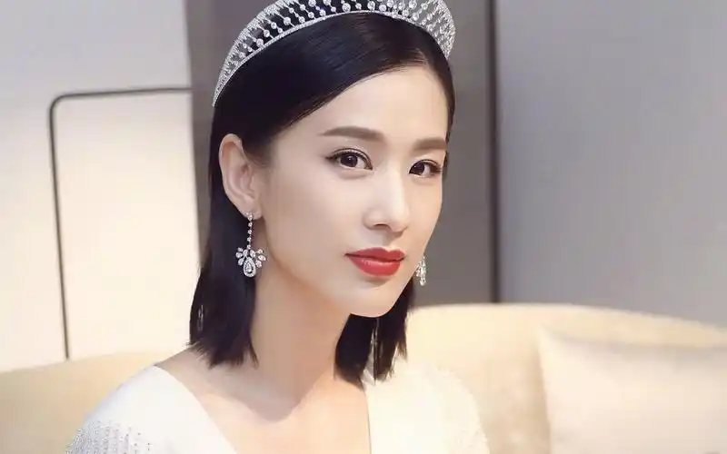 因钱嫁入豪门,却被丈夫用身体养珠子,黄圣依到底在图什么?