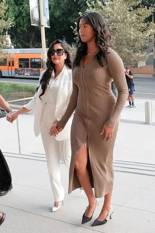 科比的老婆(科比的老婆是哪国人)-芒果体育网