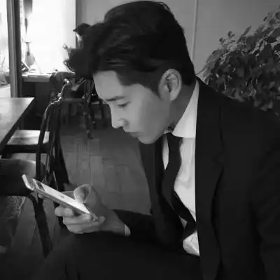 男生头像 痞帅 黑白