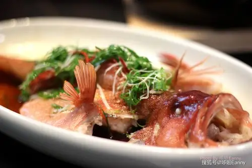 隐藏在泉州海峡体育馆内的创意海鲜闽菜餐厅海桐里给你满满惊喜_菜品