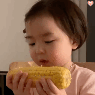 周也张婧仪同框双双被嘲为什么小花们越来越龅牙