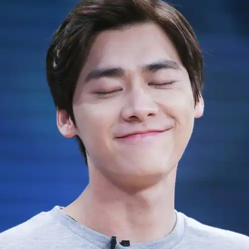 峰吹过ruiy可爱猫弧笑