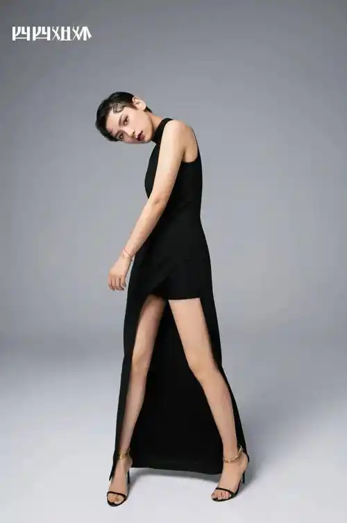 李晓峰 | 乐观的"人间卧底"