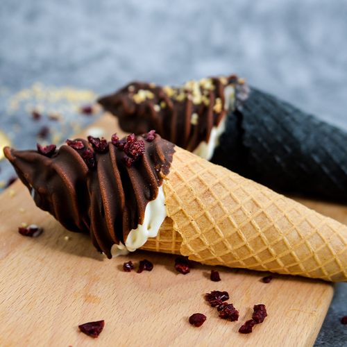 冰淇淋脆皮蛋卷华夫冰激淋甜筒花边雪糕原味360个商用冰淇淋