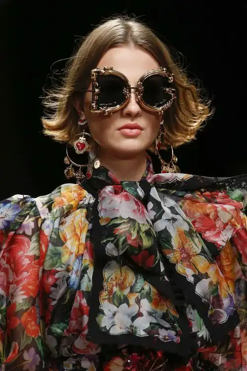dolce & gabbana (杜嘉班纳)2019米兰时装周春夏高级成衣发布
