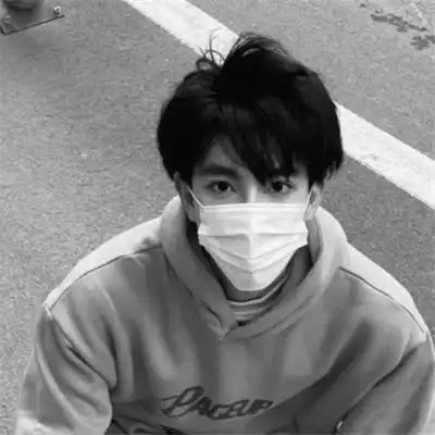 男头黑白真人头像高冷帅气图片_男生头像_头像屋