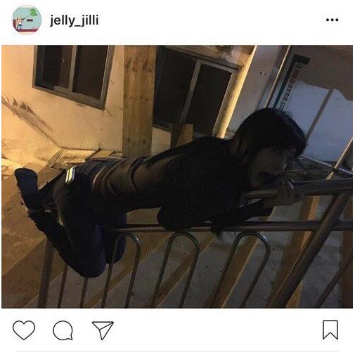 崔雪莉放飞自己图片盘点雪莉ins诡异照片分析太可怕了