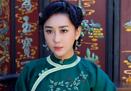 严屹宽杜若溪新剧曝定妆照 民国女神虐恋古装男神"