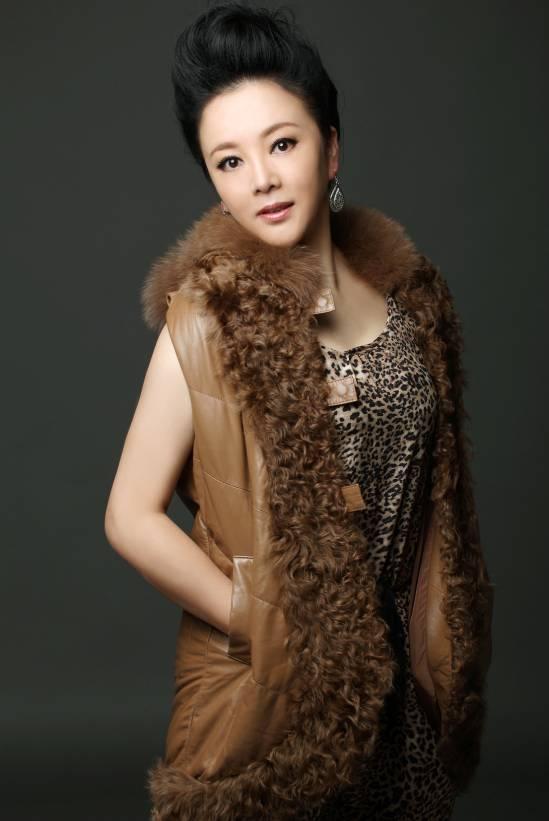 《想明白了》梁丽演"作妈" 折腾之后选择祝福