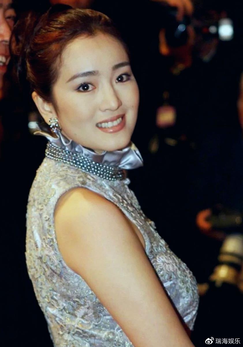 放弃中国国籍的3为明星,第3位被骂惨了