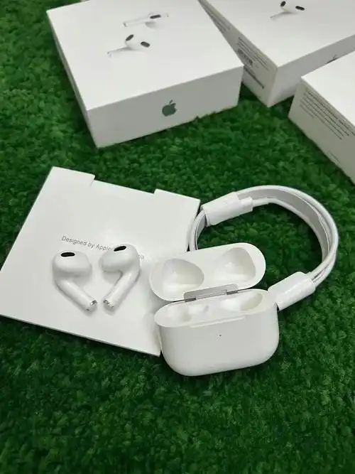 苹果最新airpods又名苹果四代耳机  搭配自适应均衡 , - 抖音