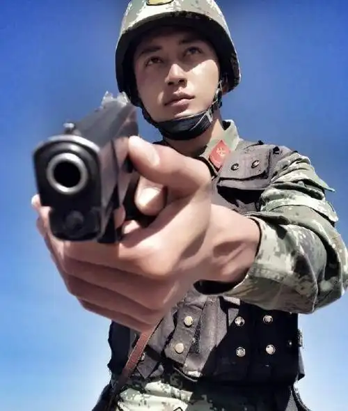 帅哥都贡献给国家了, 最帅兵哥哥