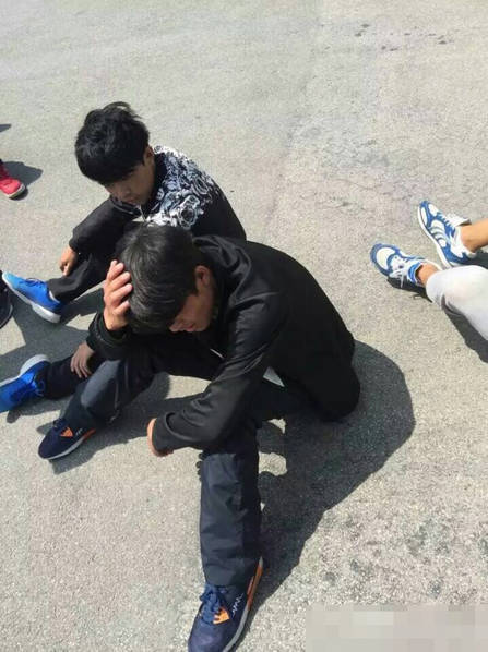 14 云南百余学生持械群殴 酷似古惑仔