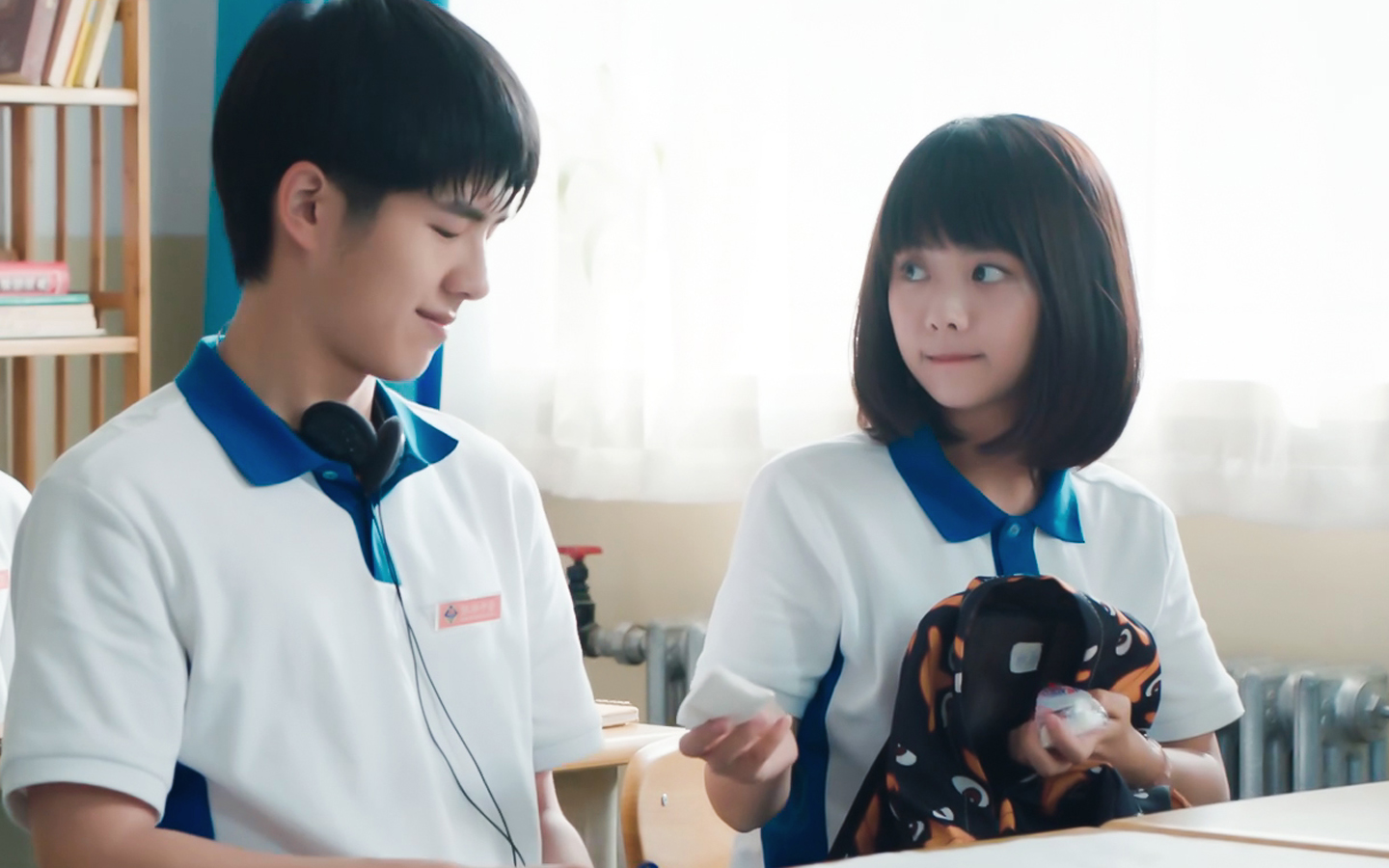 《最好的我们》耿耿余淮唯美剧照图片桌面壁纸