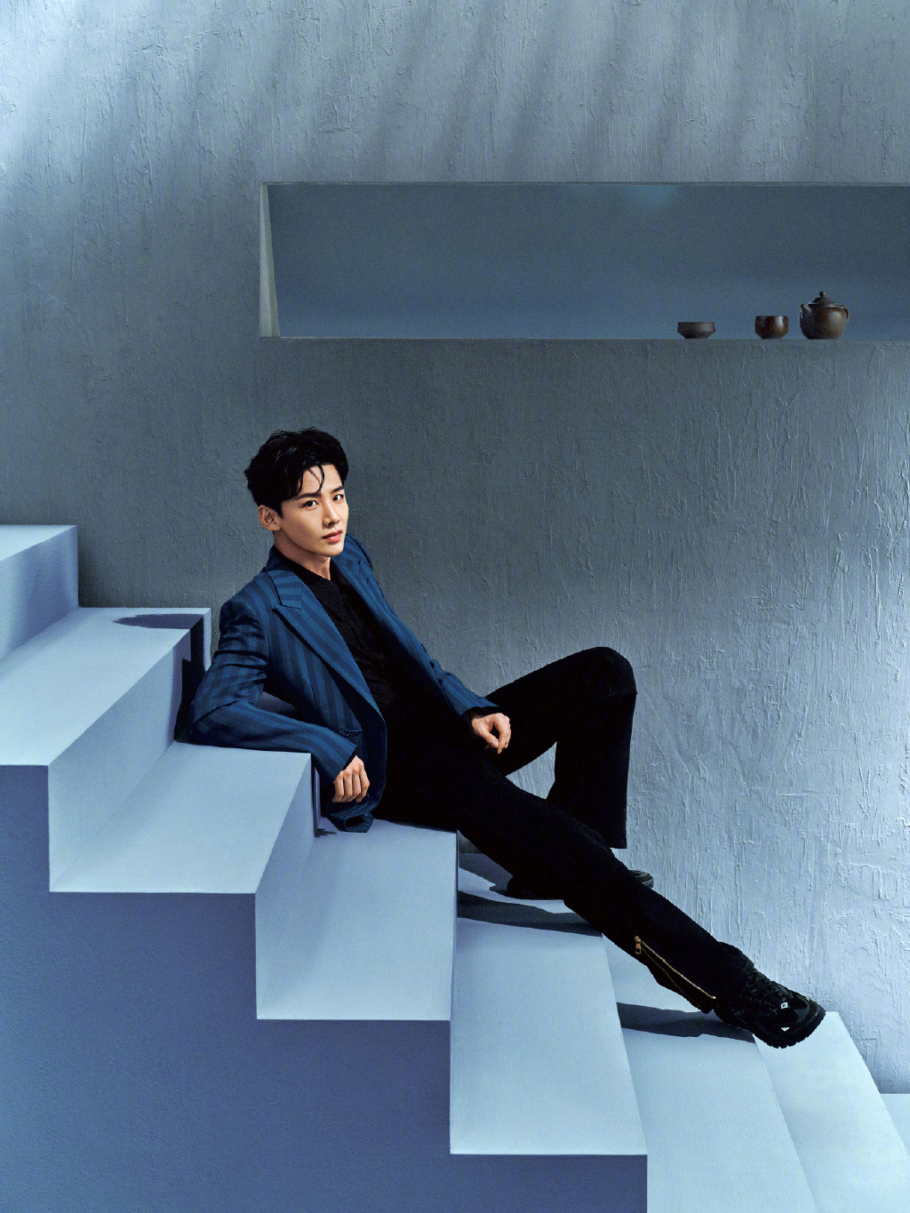 白敬亭时尚先生帅气写真图片