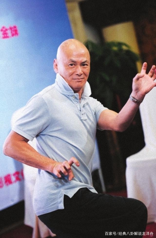 香港影坛曾经的功夫巨星刘家辉