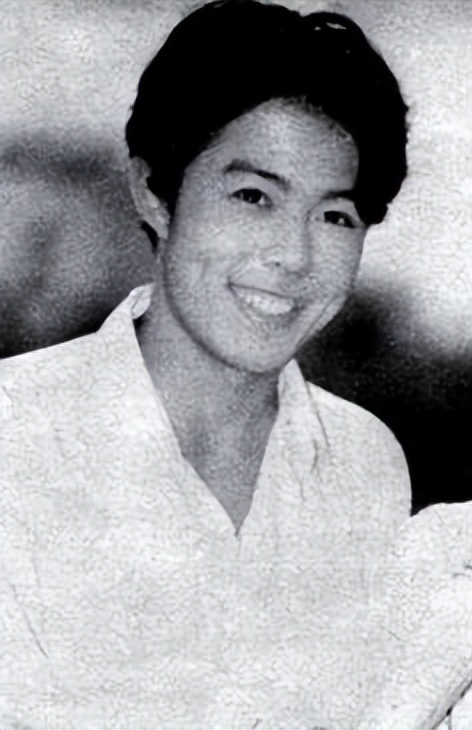 回顾:分手40年,看张铁林和沈丹萍的境遇,才明白沈丹萍有多清醒