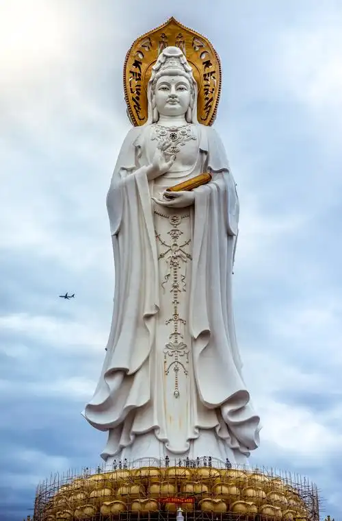 依正庄严南海观音 - 地方类 摄影大赛2015 - 地理中文网—《国家地理