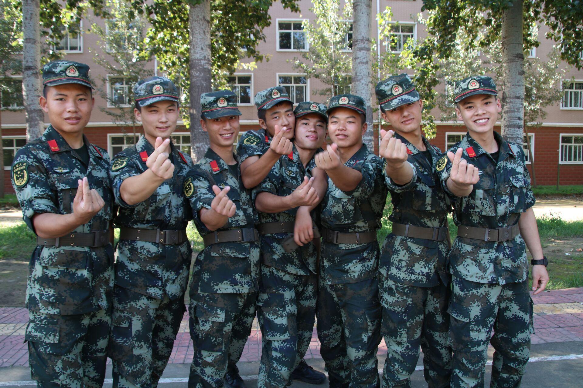 在部队生活中发生过什么引人捧腹大笑的事儿?