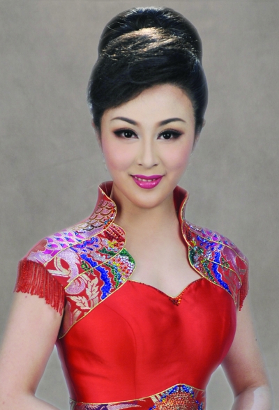 张馨月:宗梅派.第四届中国京剧优秀青年演员研究生班研究生.