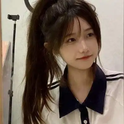 求几张12岁漂亮女孩的照片,要同一个人的!初中漂亮