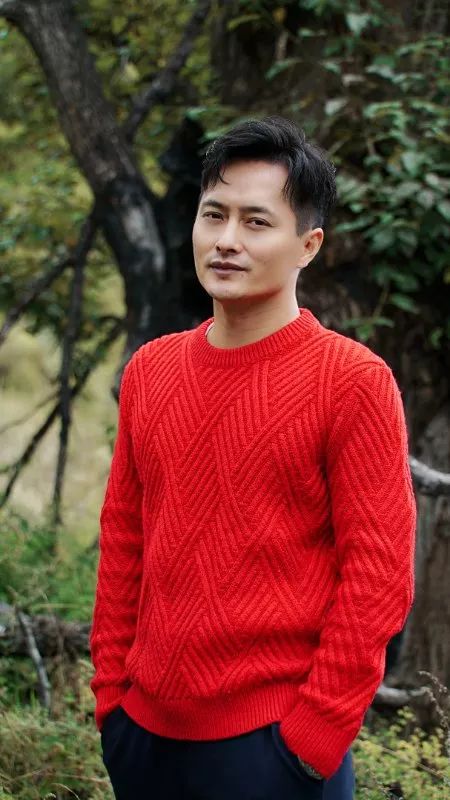 云飞再推新曲|重新演绎山西经典民歌《桃花红杏花白》.