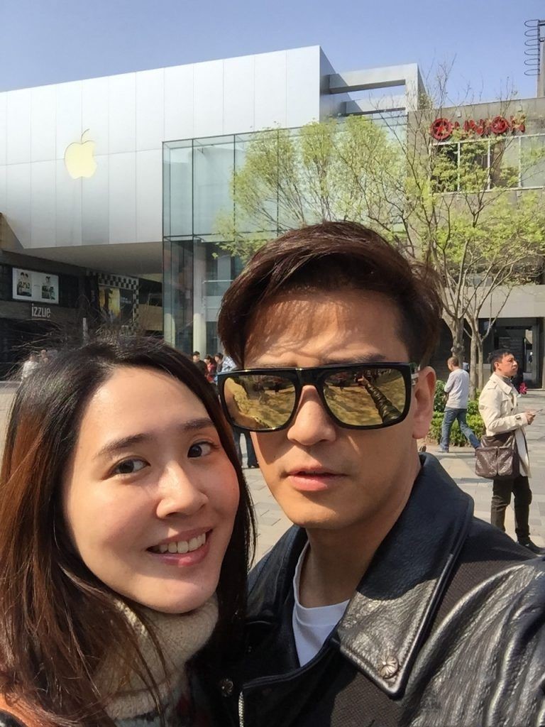 陈晓东妻子花式炫富,花3000元购笔套,只为搭配价值几万元的包包|炫富