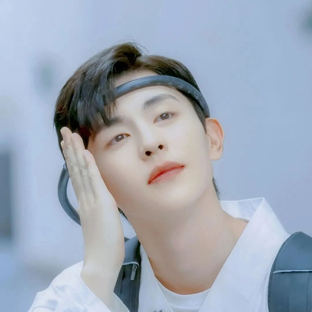 邓伦头像合集05 每一张大头照都可以当头像 太帅了98