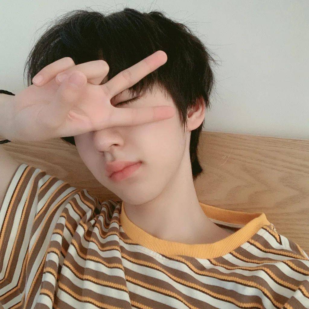 微信头像贺峻霖