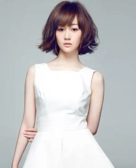 陈宝国儿子女友曝光 曝陈月末与张檬亲密照