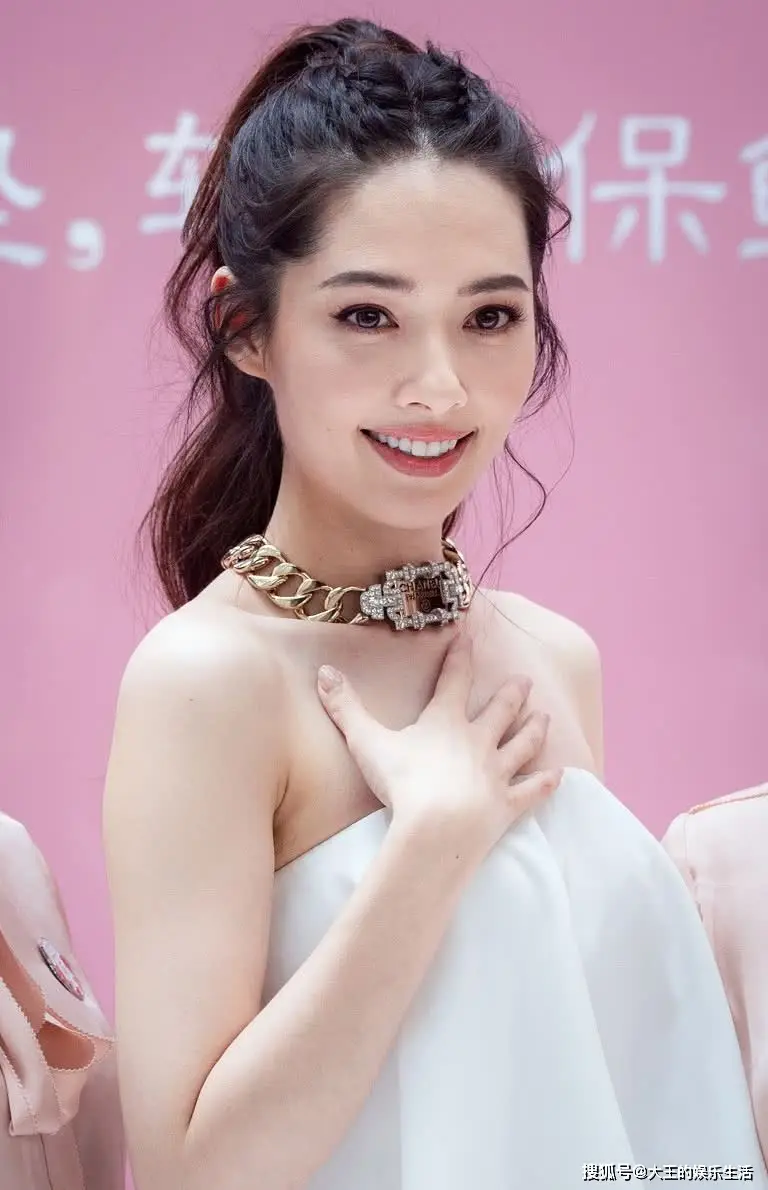 原创湖南这一夜谁是对内娱畸形审美的反击原来是郭碧婷的水桶腰大饼脸