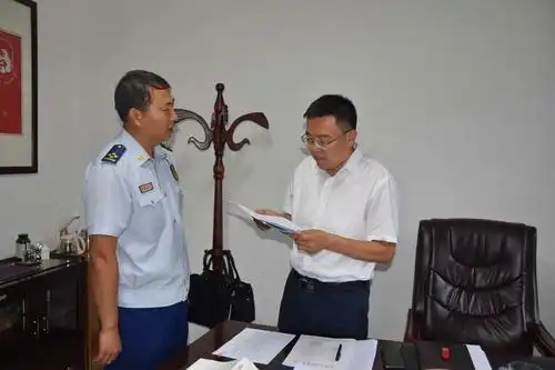 吴堡县县委常委,组织部长,常务副县长曹龙专题听取消防工作汇报