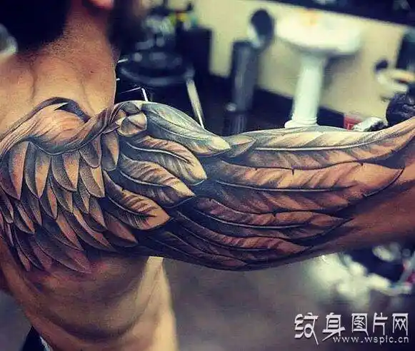 披肩霸气的半甲纹身各类半甲纹身图案欣赏