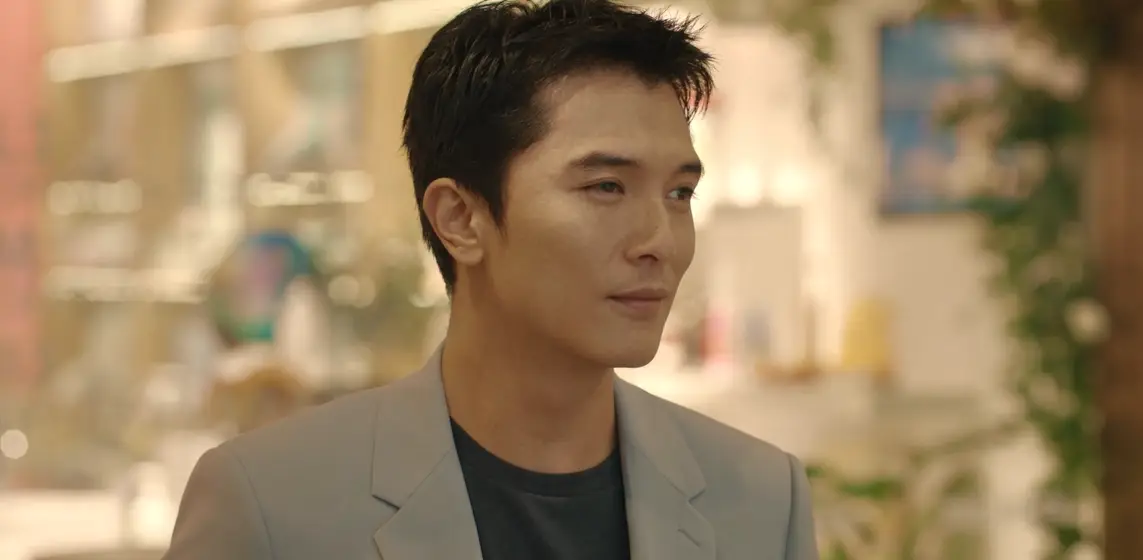 《生活家》中邱泽此时有一个发自内心的微笑,恰恰是前女友过得很好